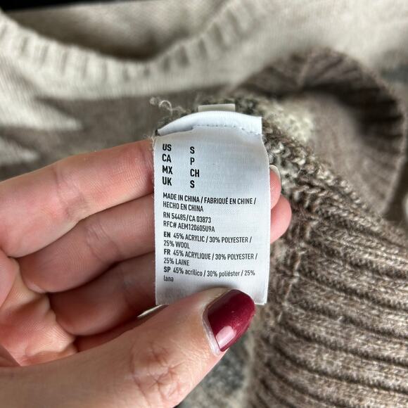 American Eagle Wool Blend Aztec Patterned Neutral Sweater‎ (S) - Picture 4 of 5